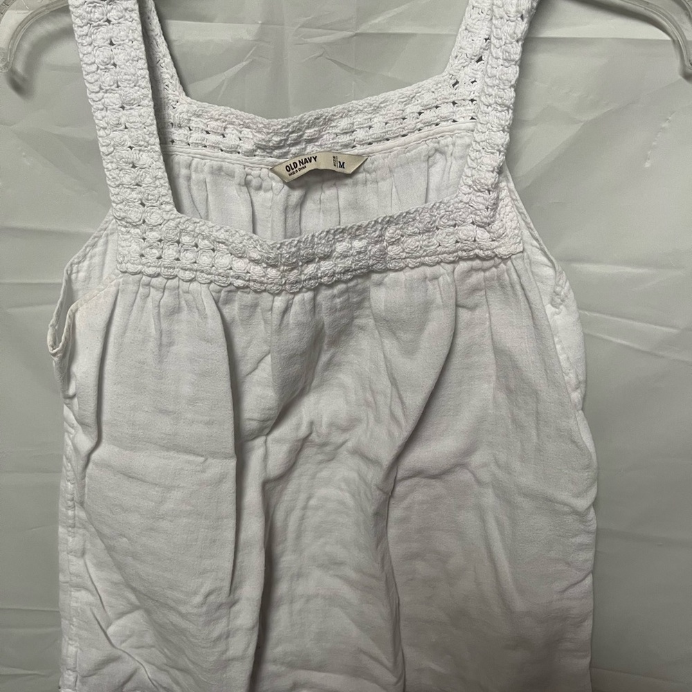 Old Navy Textured White Top